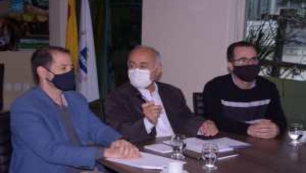 Prefeito de Rio Branco prorroga por mais 30 dias o alvará de funcionamento dos comércios da capital